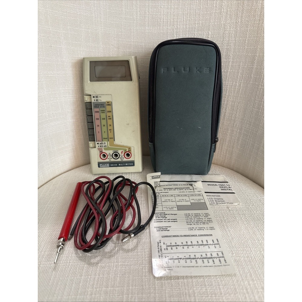 Fluke 8020A Handheld Digital‎ Multimeter With Leads